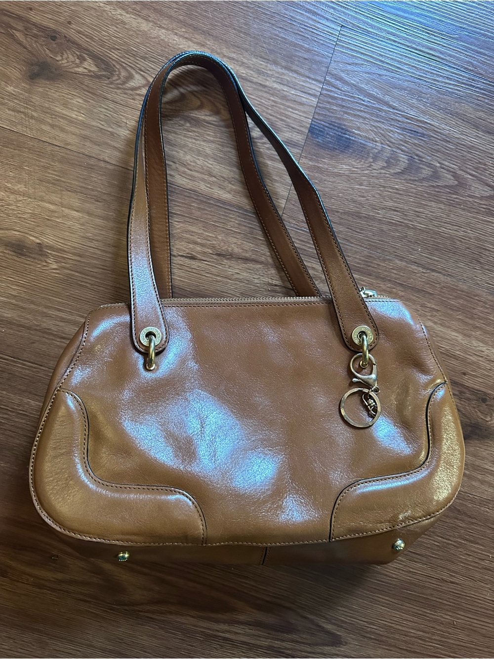 Vintage Monsac Tan Leather Shoulder Bag with Gold Hardware